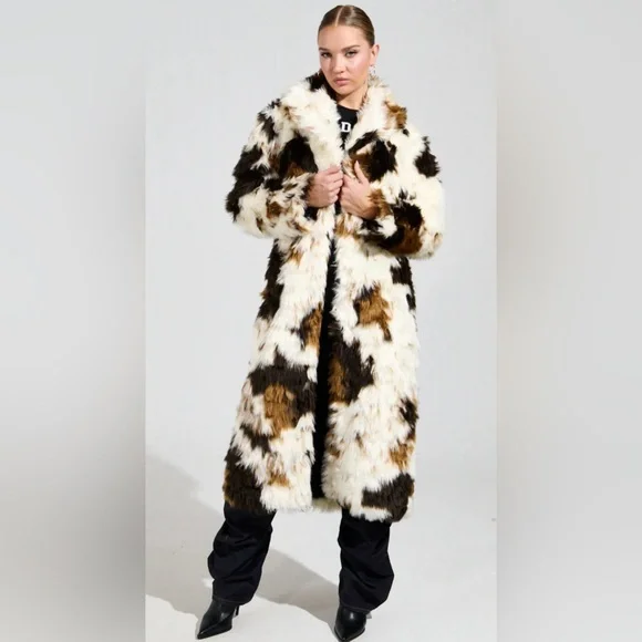 BRONX FAUX FUR COAT - L/XL
Price is firm. - Picture 2 of 4
